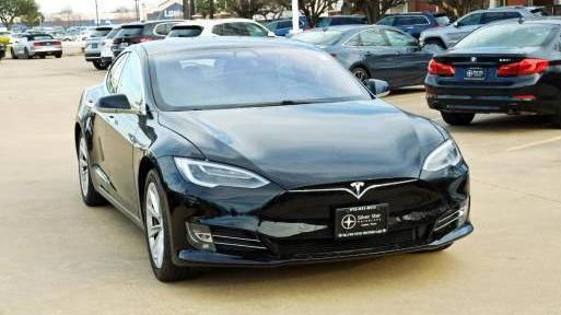 TESLA MODEL S 2018 5YJSA1E2XJF300069 image